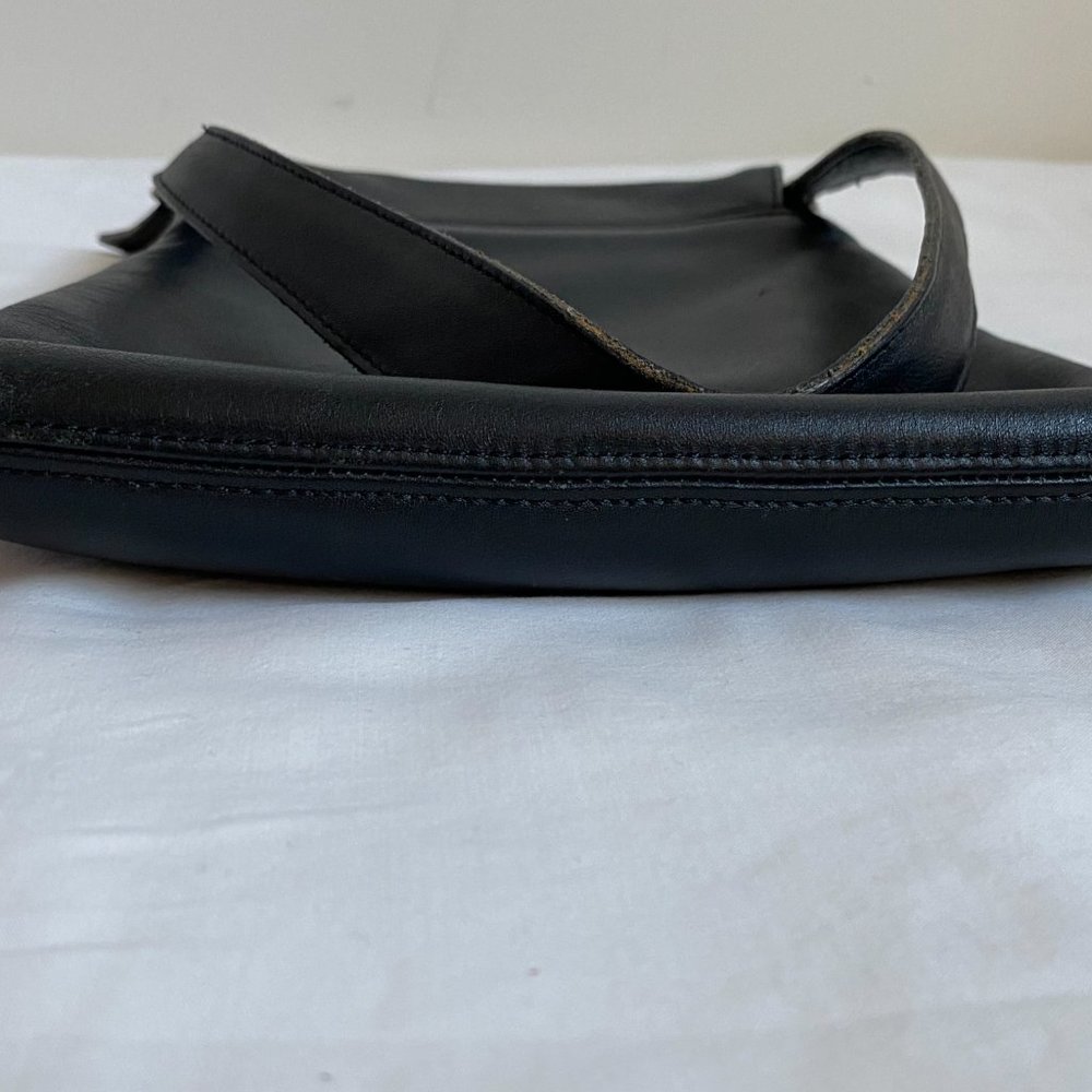 Vintage Black Coach Shoulder Bag - Picture 5 of 7